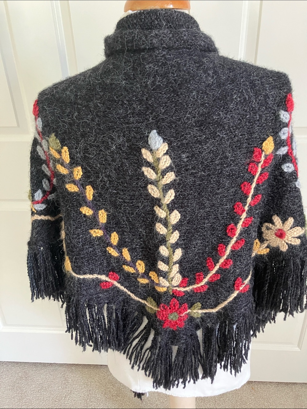 Black Floral BOHO Fringe Wrap Scarf - Picture 3 of 4